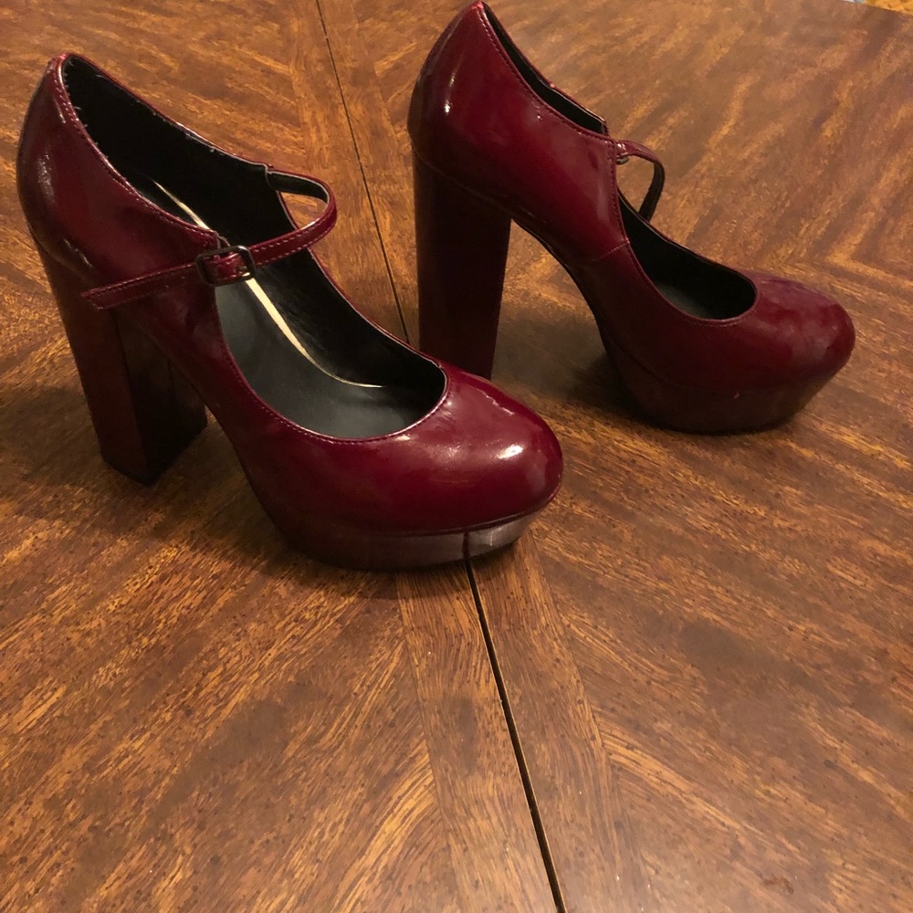 Size 8 Burgundy Mary Jane Heels.